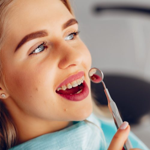 5 Common Mistakes People Make When Using Dental Flossers